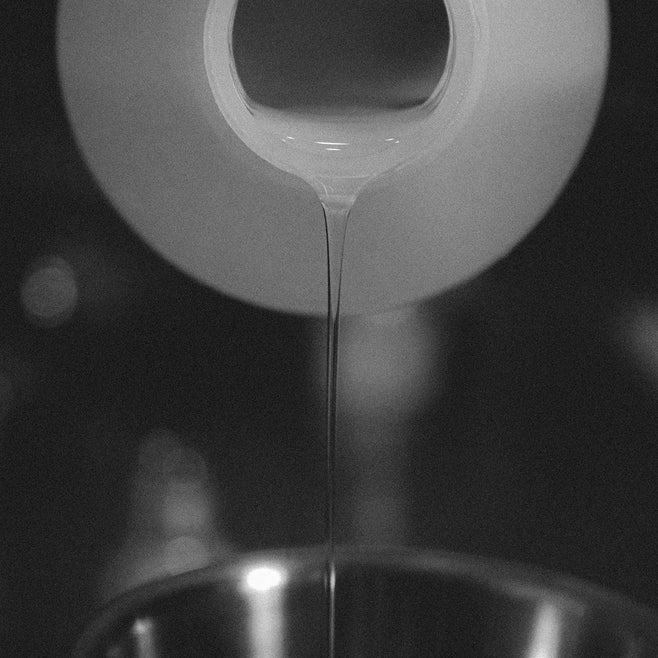 Ethanoic Acid (CH₃COOH)